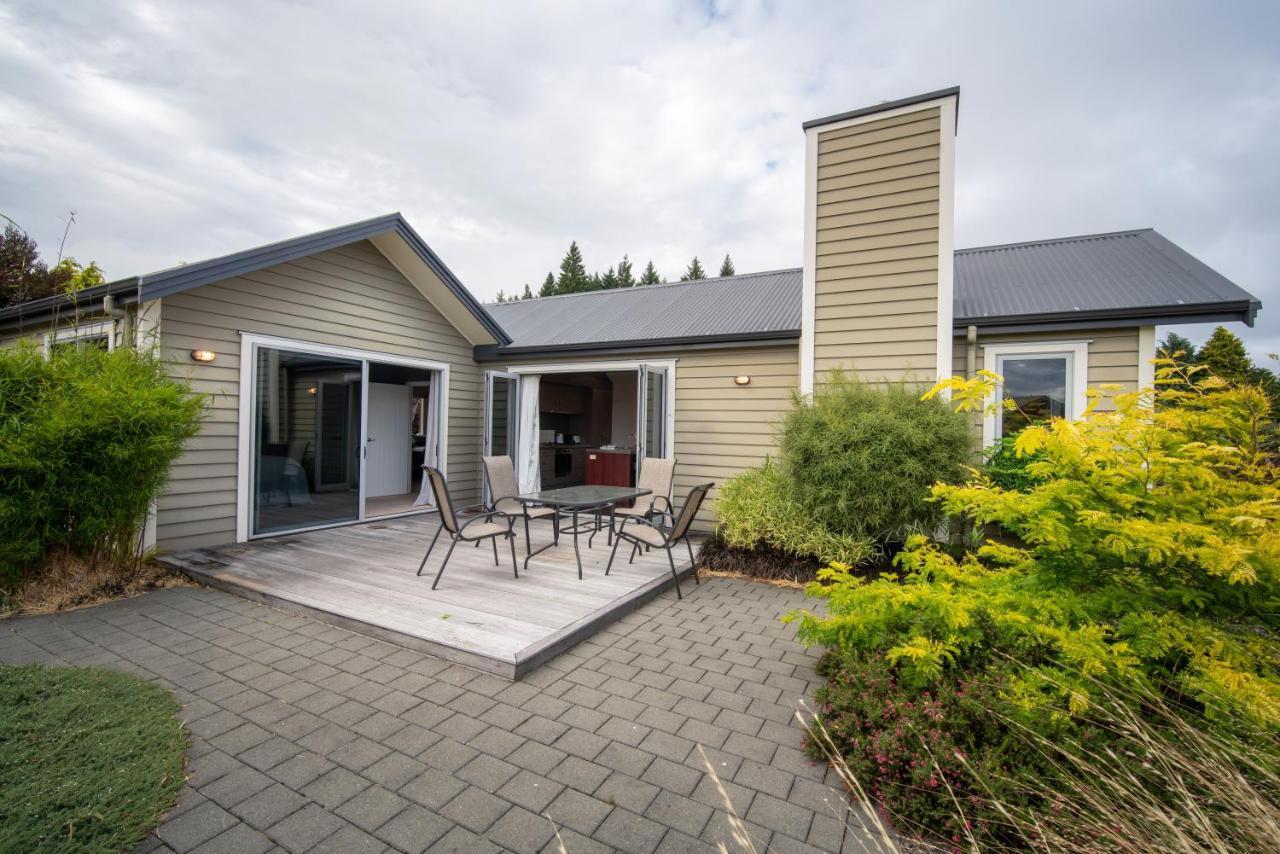 Southland Sounds - Te Anau Holiday Home Exterior photo