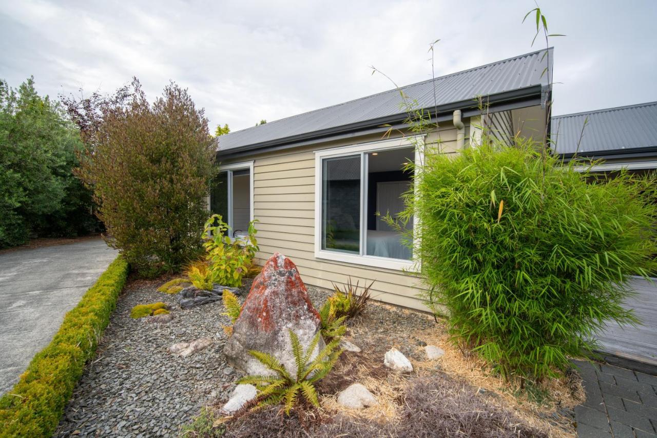 Southland Sounds - Te Anau Holiday Home Exterior photo